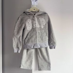Kids gap sweat set gray
